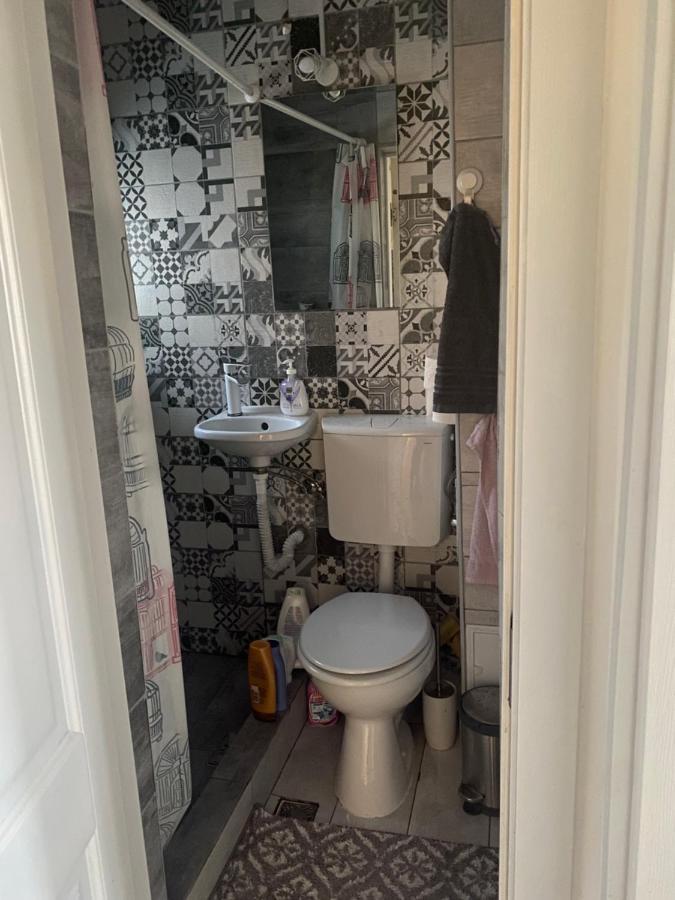 Sofi Apartment Central Бухарест Екстер'єр фото